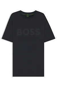Active slim-fit T-shirt with moisture management