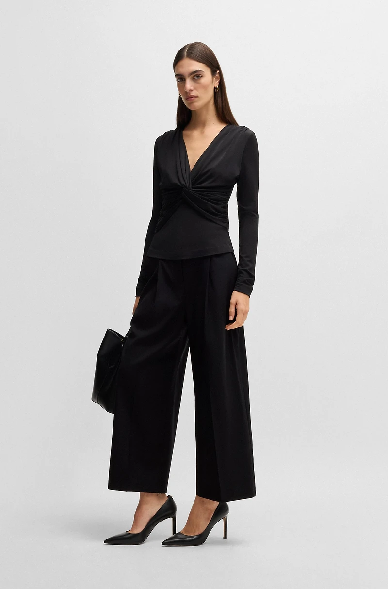 Regular-fit high-waisted trousers wool