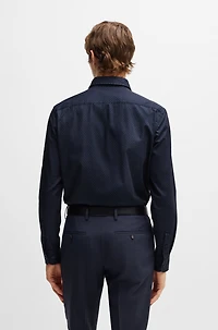 Casual-fit shirt patterned structured cotton
