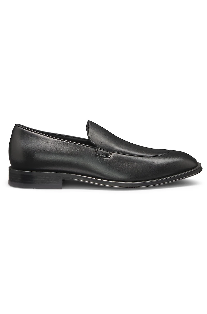 Leather loafers with apron toe