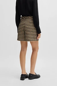 Relaxed-fit shorts tweed