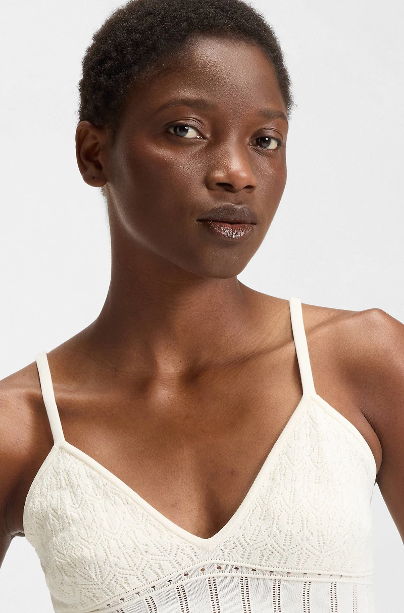 Knitted top stretch fabric with mixed structures