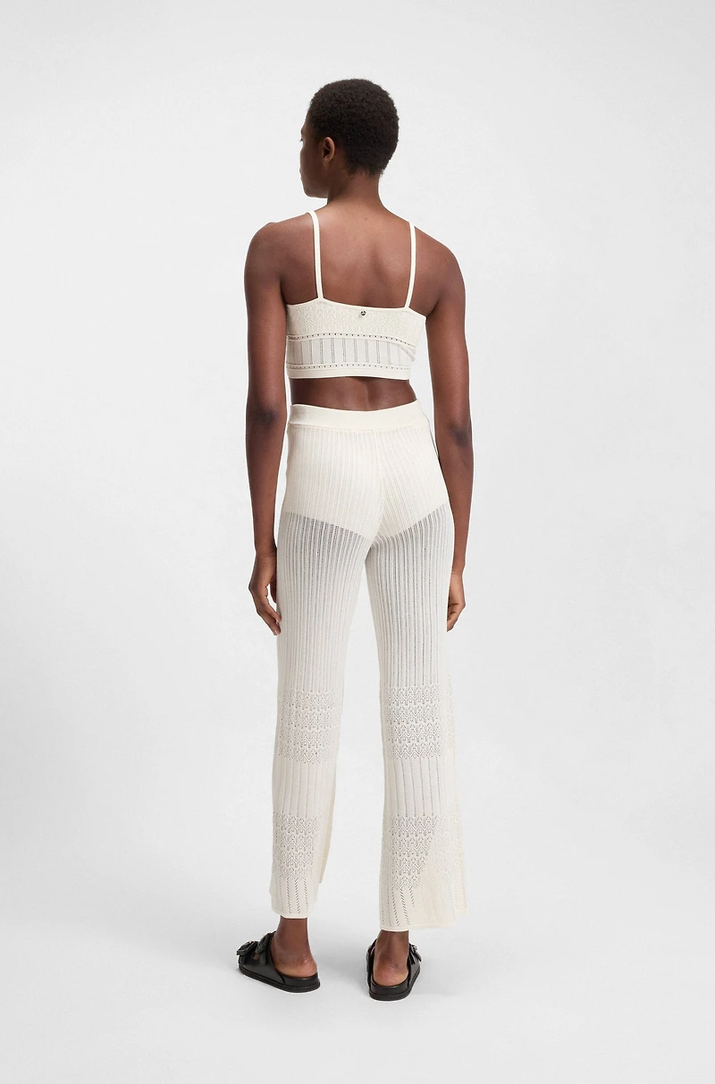 Knitted top stretch fabric with mixed structures