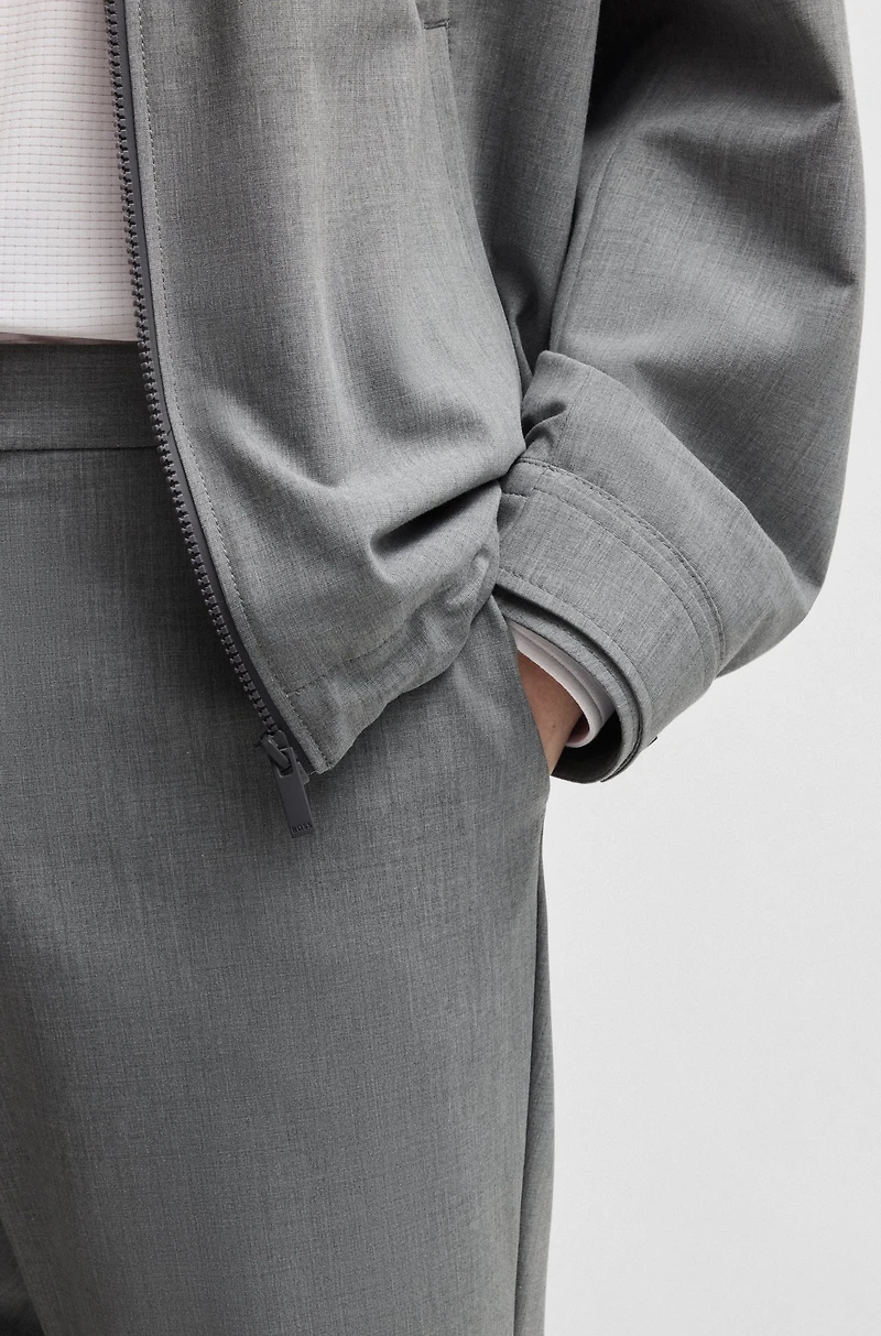 Slim-fit trousers performance-stretch fabric