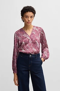 Regular-fit blouse with V neckline printed satin