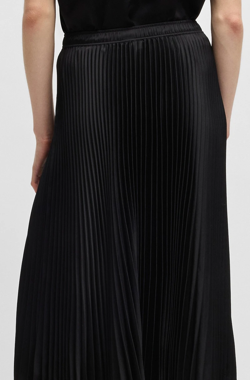 Plissé skirt with micro print