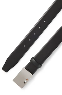 Reversible leather belt with plaque buckle