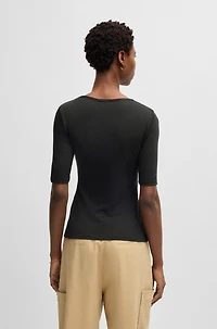 Scoop-neck T-shirt ribbed stretch fabric