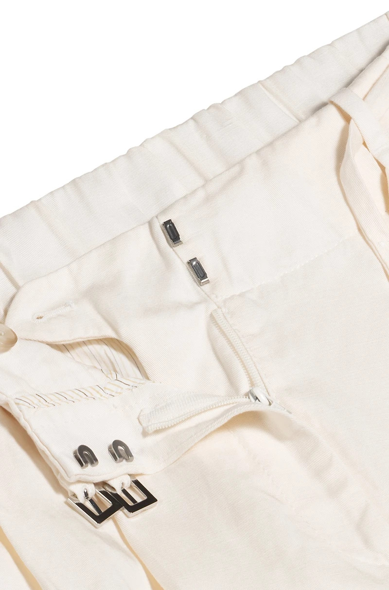 Relaxed-fit trousers with wide leg