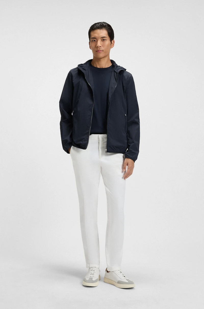 Water-repellent jacket crinkle fabric with adjustable hood