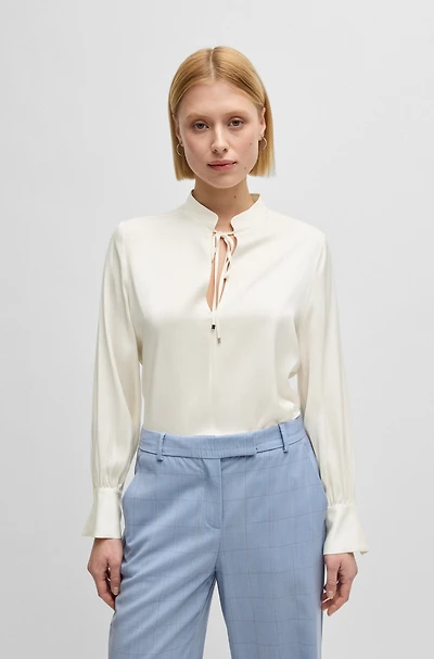 Relaxed-fit blouse stretch silk with keyhole neckline
