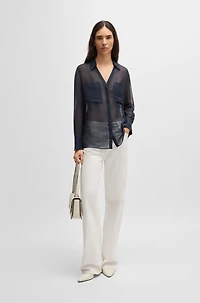 V-neck blouse ramie with collar detail
