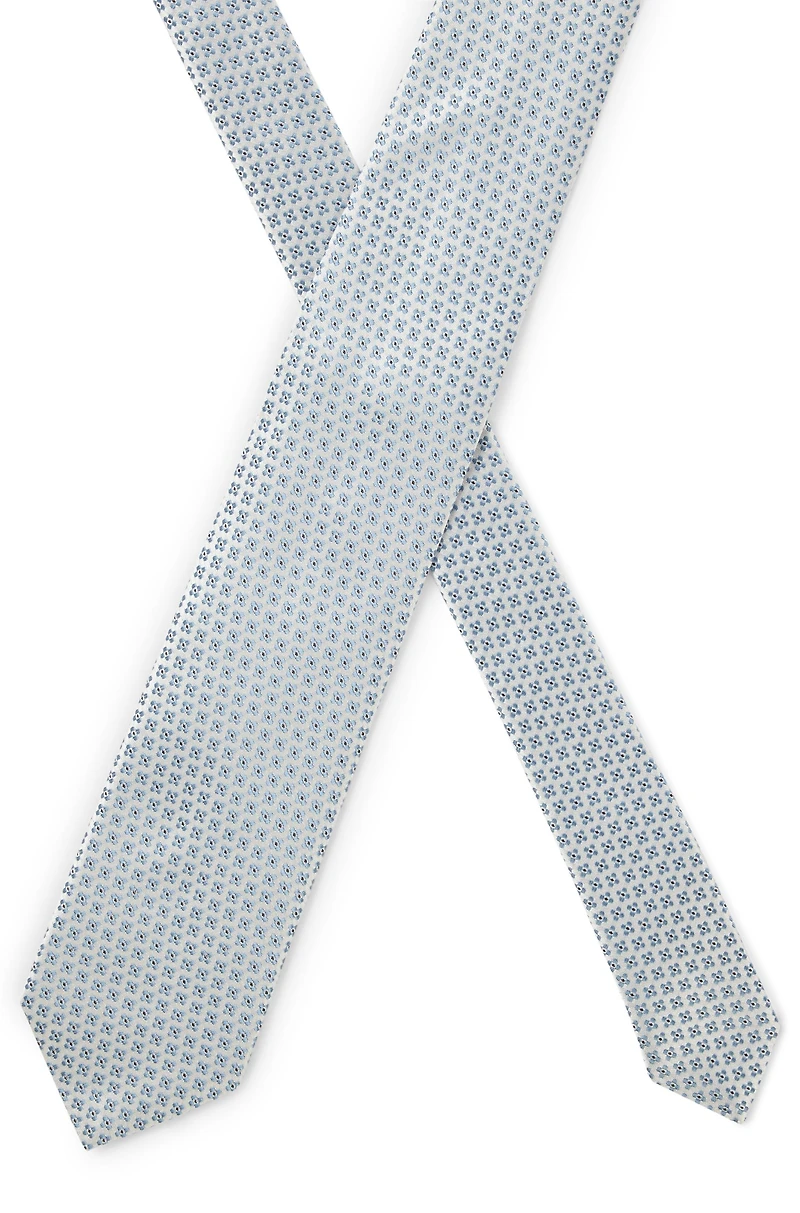 Jacquard-pattern tie in Italian-made silk