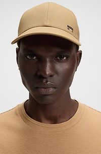 Logo-trim cap in cotton twill