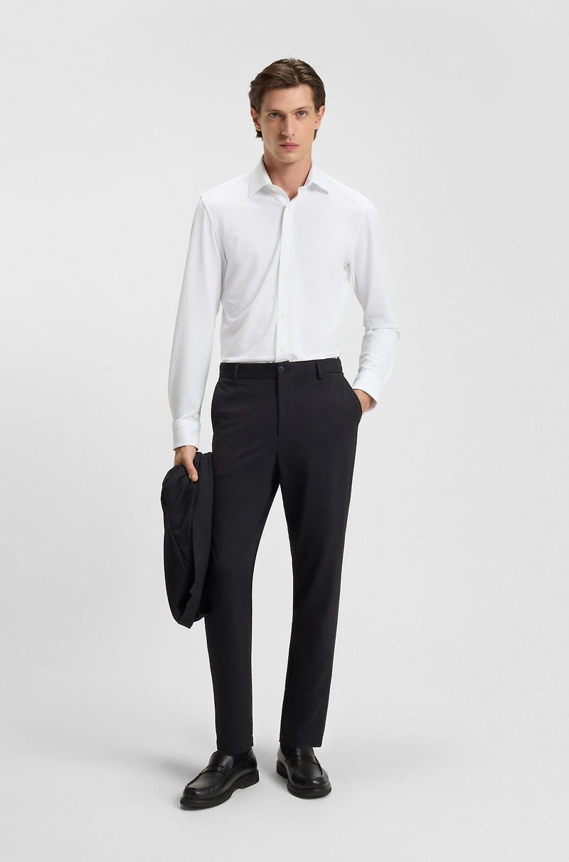 Slim-fit shirt Italian-made performance-stretch seersucker