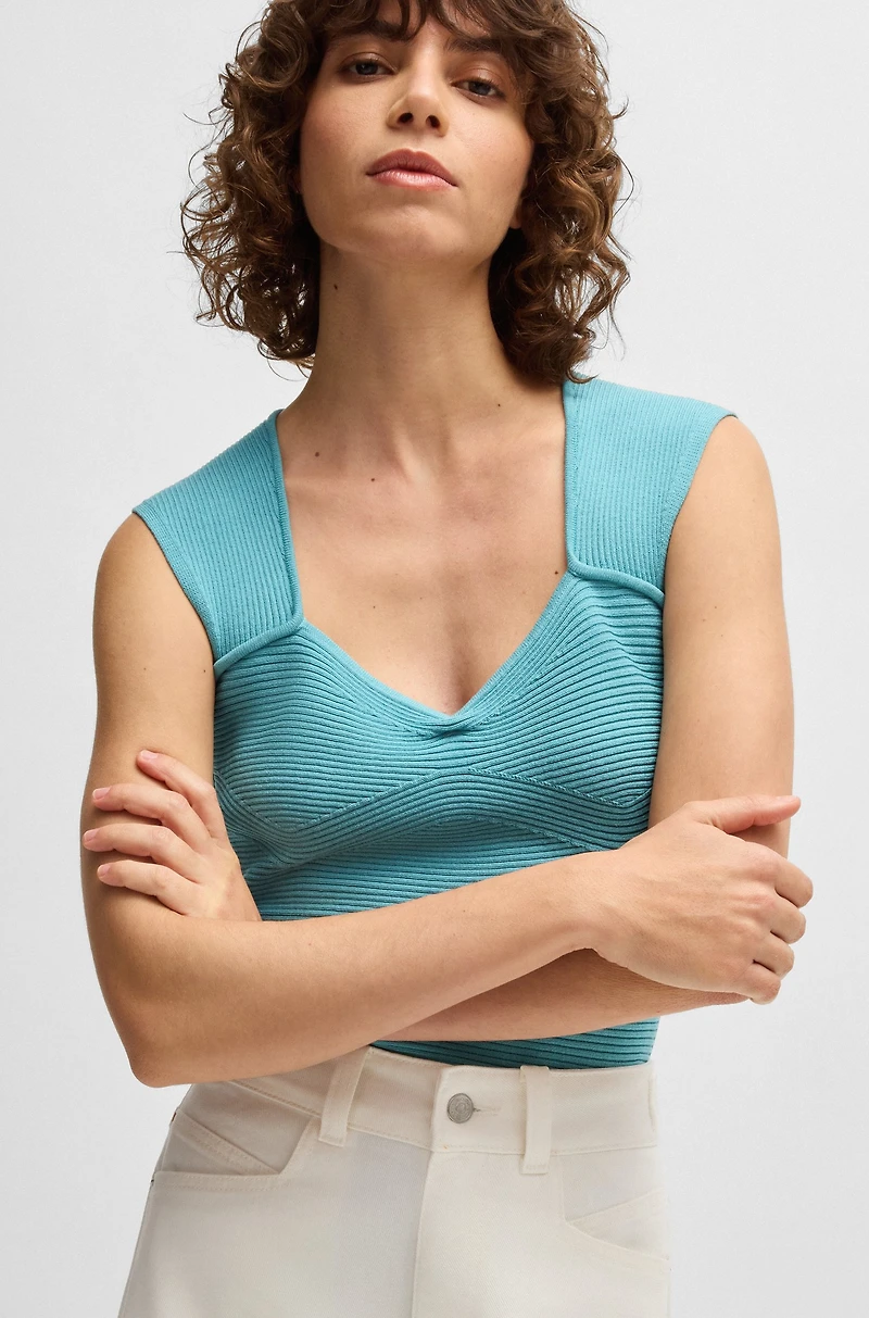 Sleeveless top stretch fabric with mixed ribbing
