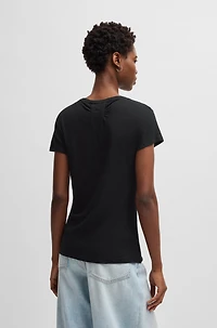 Scoop-neck linen T-shirt with gathered back