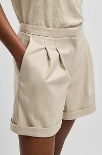 Tapered-fit shorts pinstripe stretch fabric