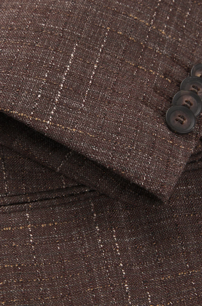 Two-piece suit patterned tweed