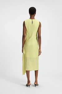 Plissé dress with layered effect