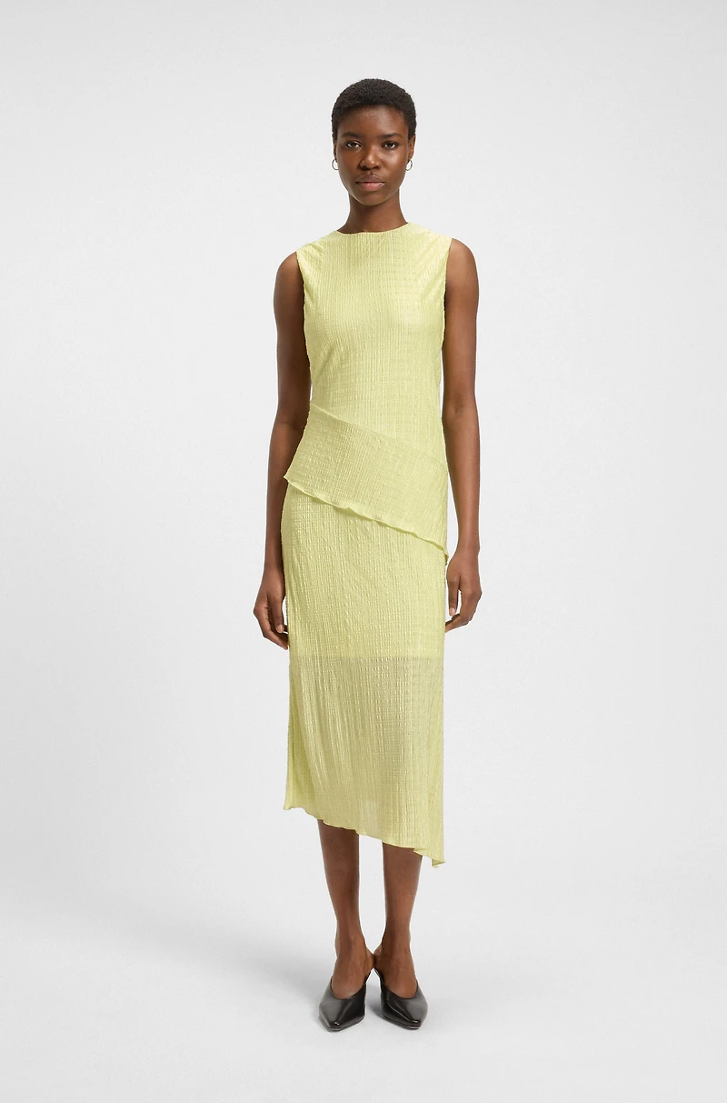 Plissé dress with layered effect