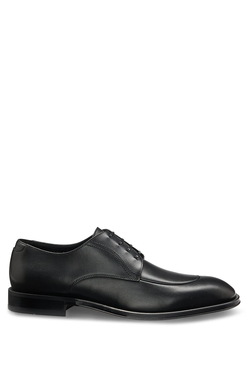 Leather Derby shoes with apron toe
