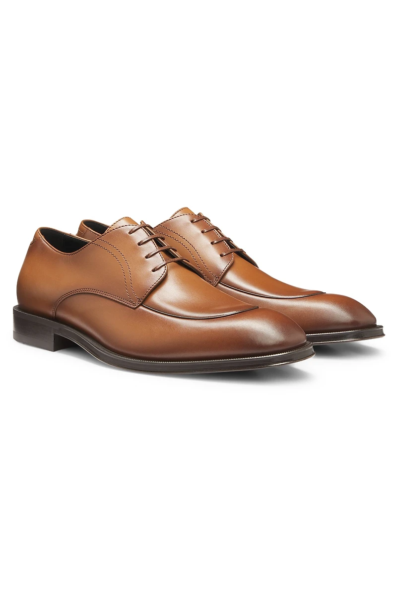 Leather Derby shoes with apron toe