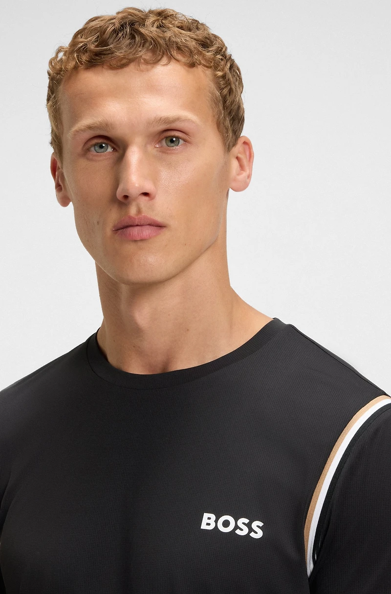 Active waffle-structure T-shirt with signature stripes