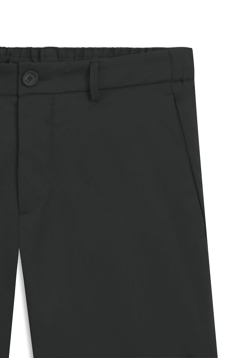 Water-repellent shorts with easy-iron finish