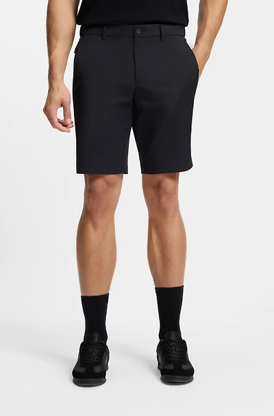 Easy-iron shorts with water-repellent finish