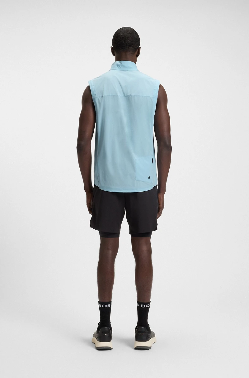 Active water-repellent vest with quick-dry performance