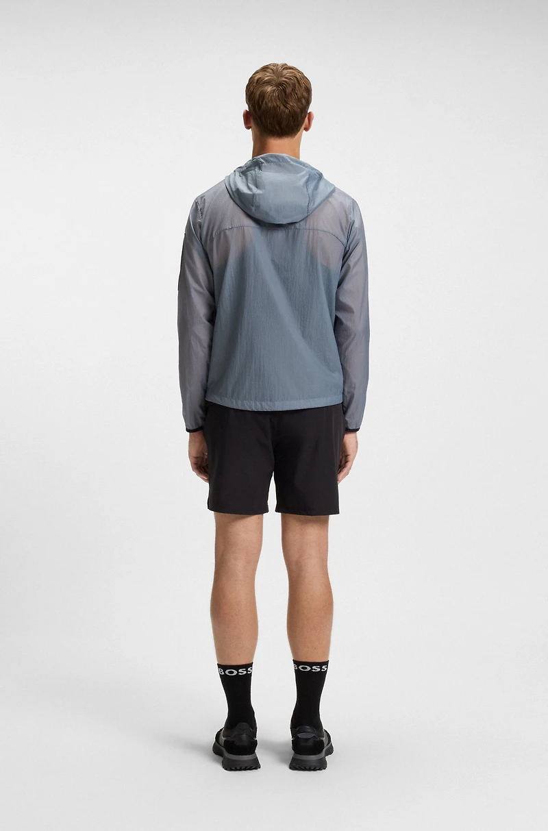 Packable water-repellent jacket lightweight ripstop fabric