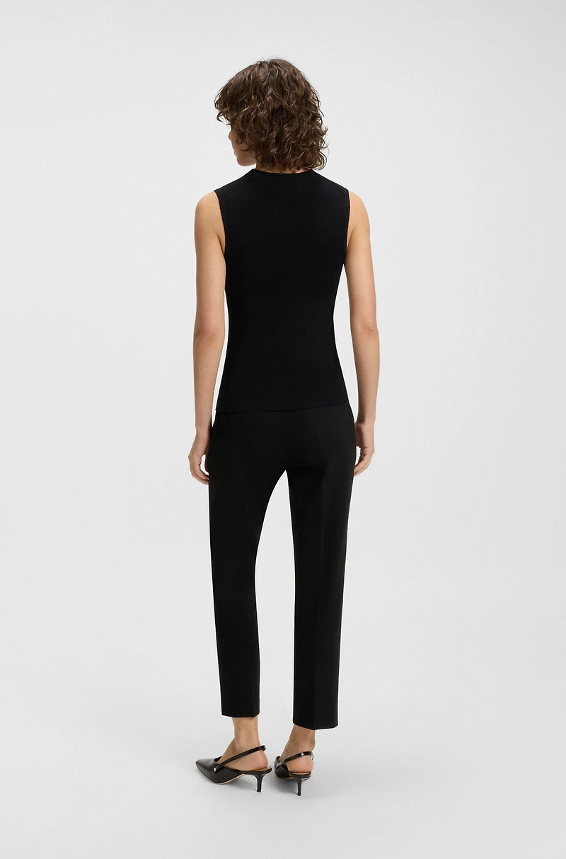 Slim-fit pants micro-structured stretch fabric