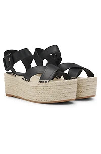 Leather sandals with platform sole