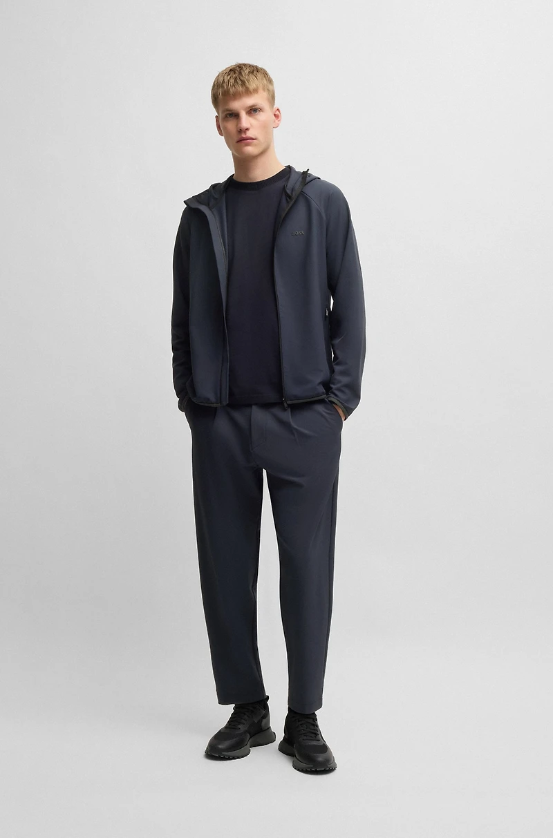 Water-repellent jacket with four-way stretch