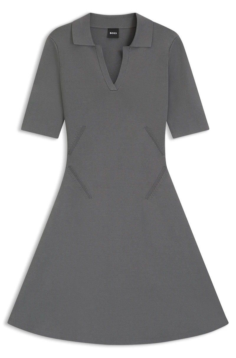 Knitted dress with skipper collar