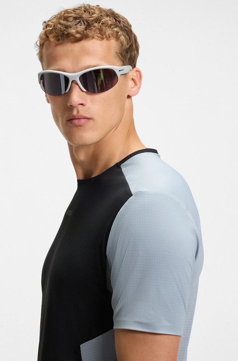 Active mesh-jersey T-shirt with decorative reflective details