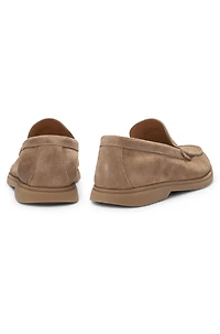 Suede loafers with contrast outsole