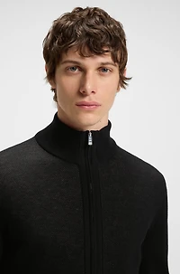 Zip-up cardigan wool
