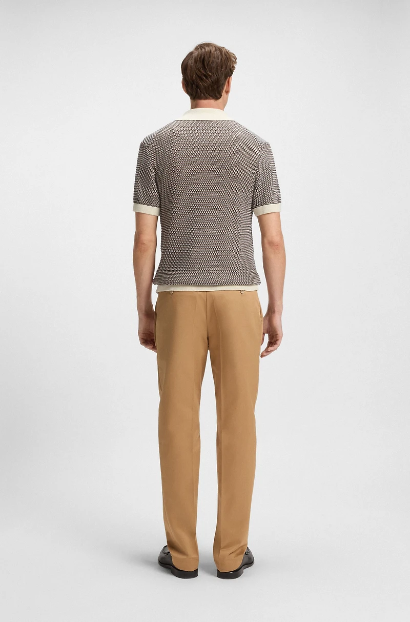 Cotton knit cardigan a regular fit