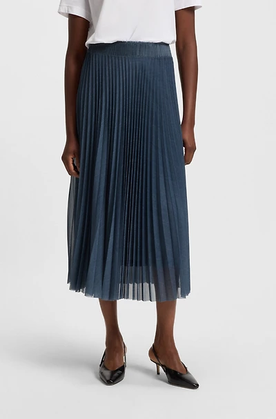 Lined tulle skirt with plissé pleats