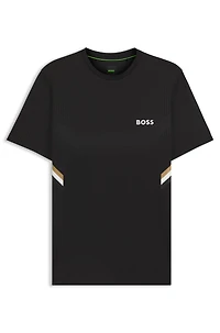 Active slim-fit T-shirt with moisture management