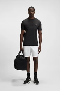 Active slim-fit T-shirt with moisture management