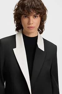 Relaxed-fit blazer with color-blocked lapels