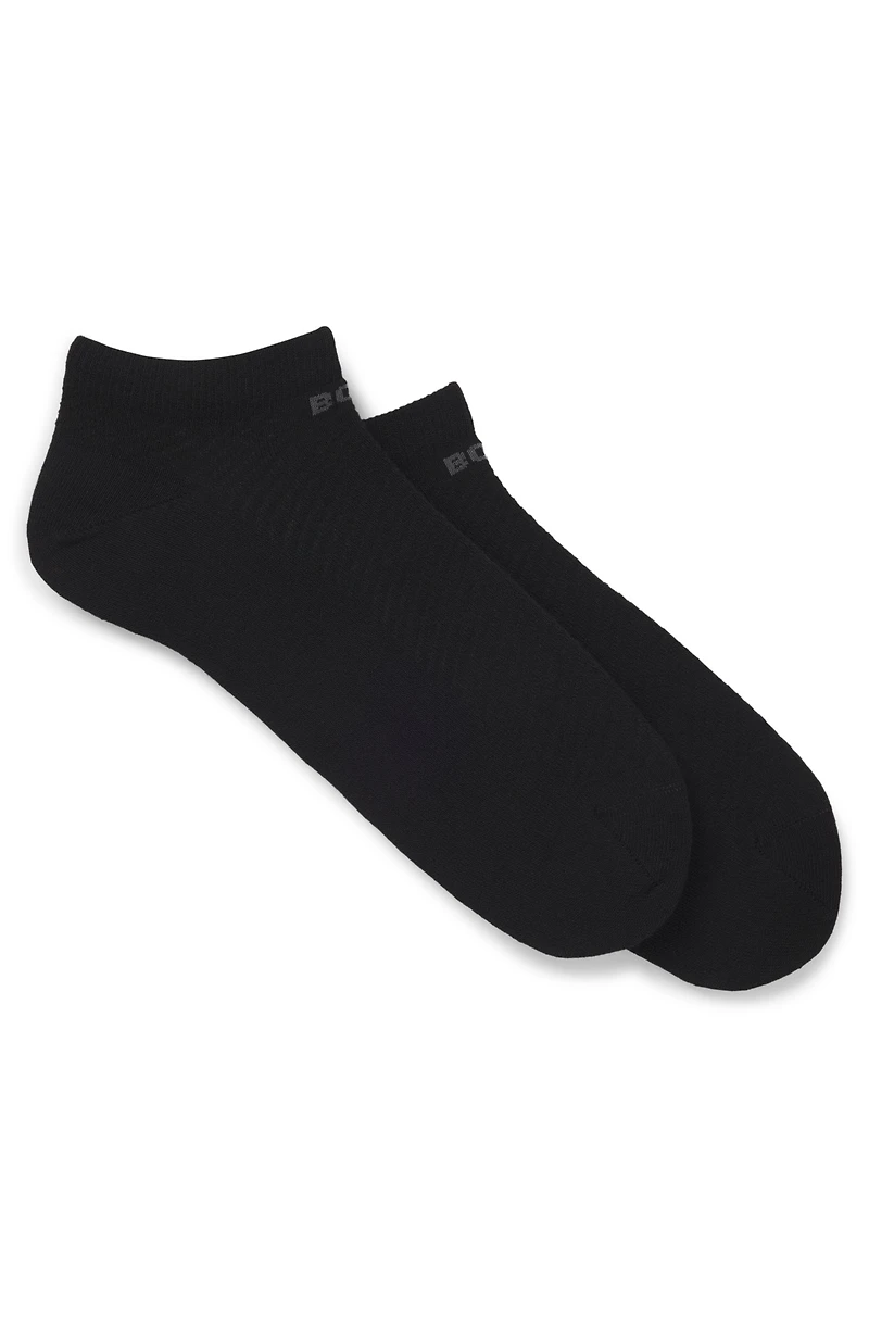 Two-pack of ankle-length socks with logo details