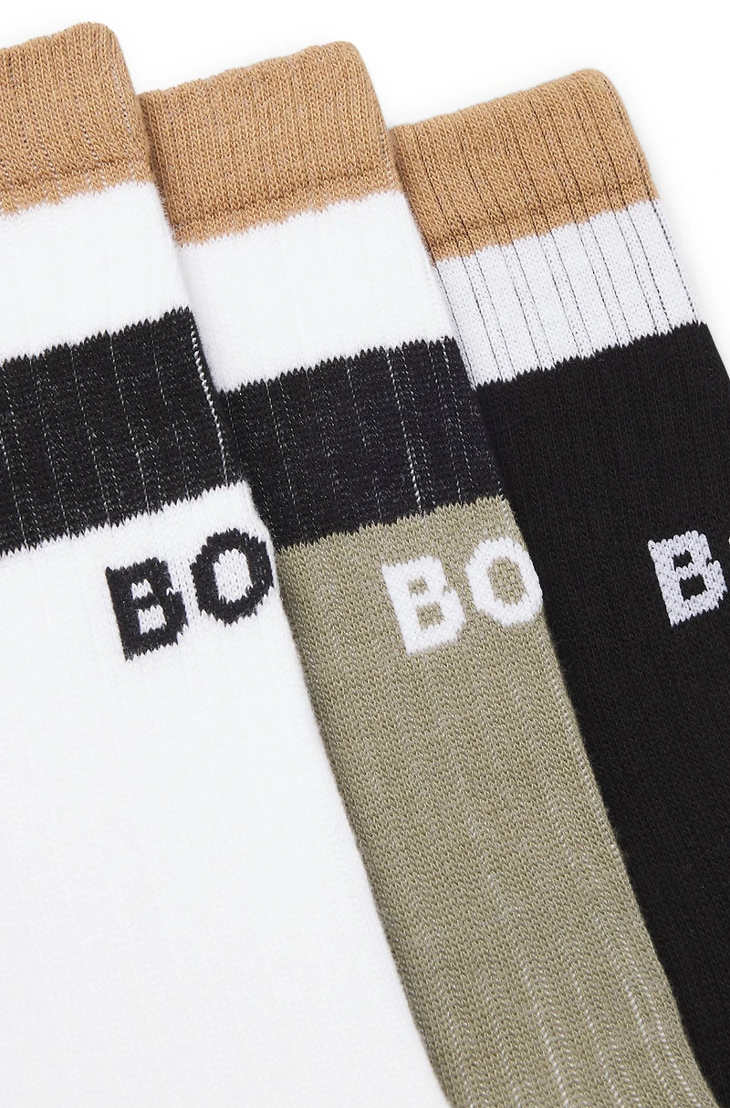 Three-pack of short-length socks with signature stripes