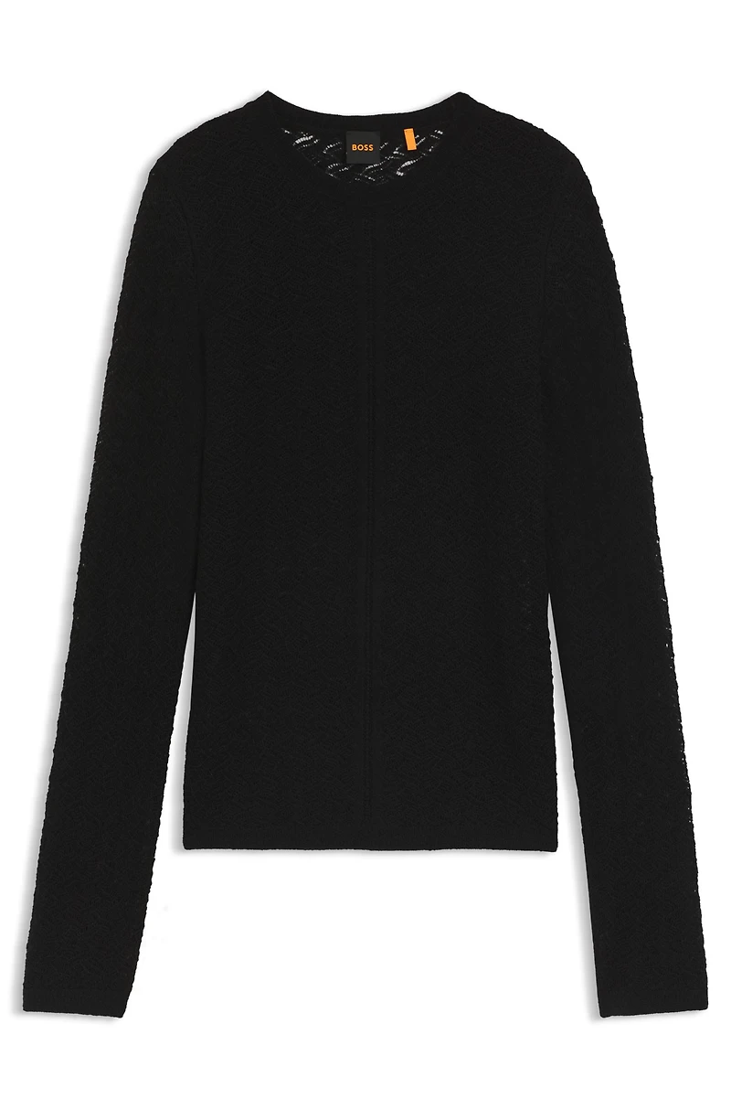 Fine-gauge sweater with knitted structure