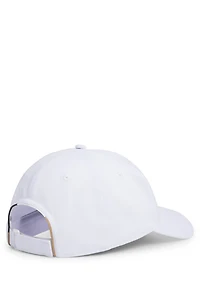 Tonal-logo cap in mesh piqué