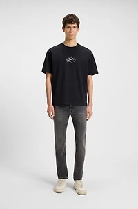 Slim-fit jeans lightweight gray comfort-stretch denim