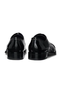 Leather Derby shoes with cap toe